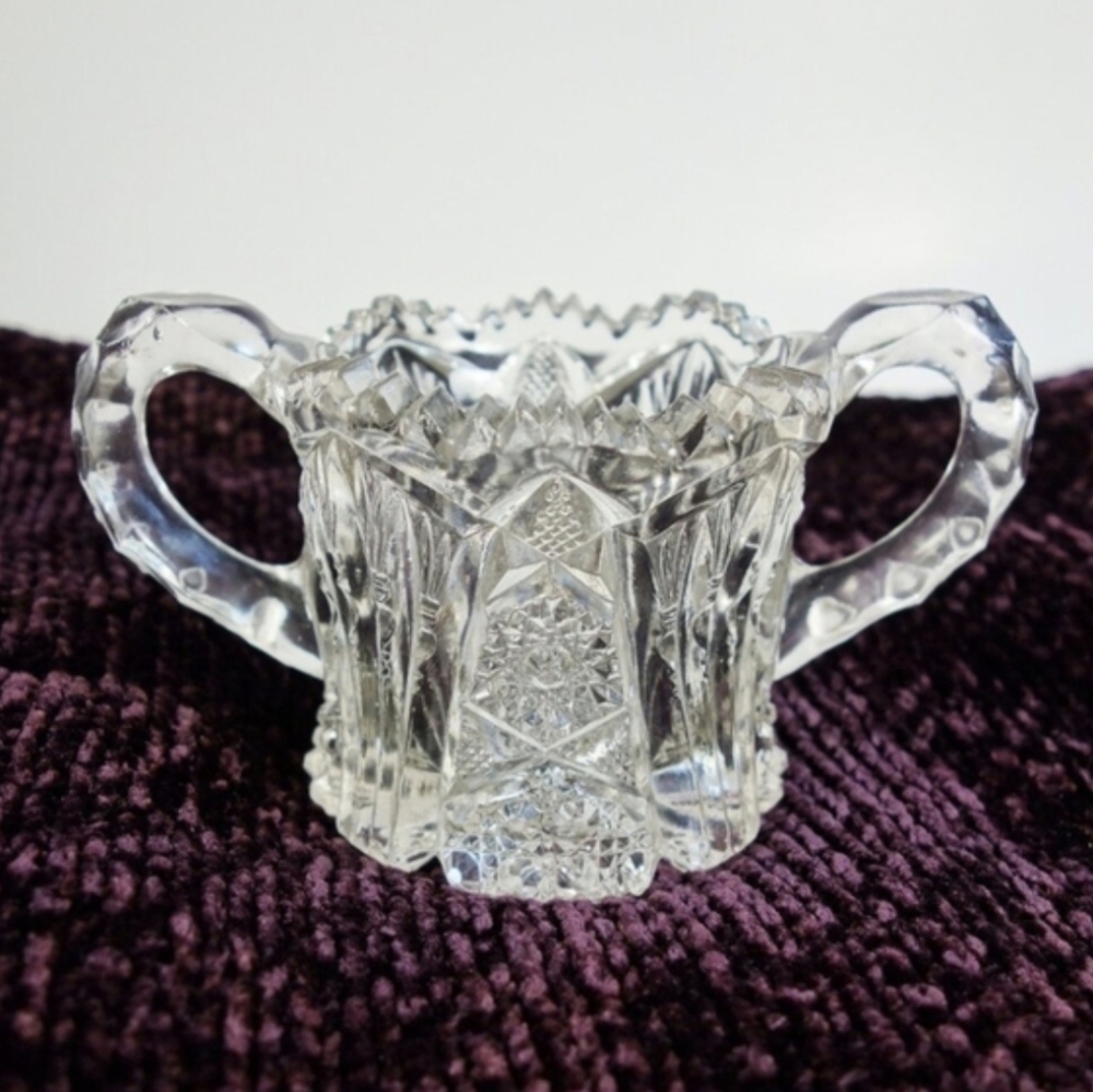 (ANTIQUE) Imperial Pressed Glass OPEN SUGAR BOWL